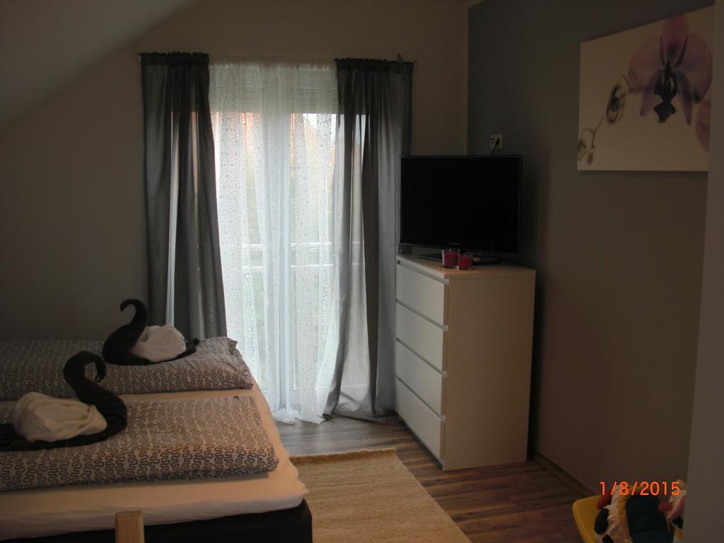 Ferienwohnung Misita Rust Esterno foto